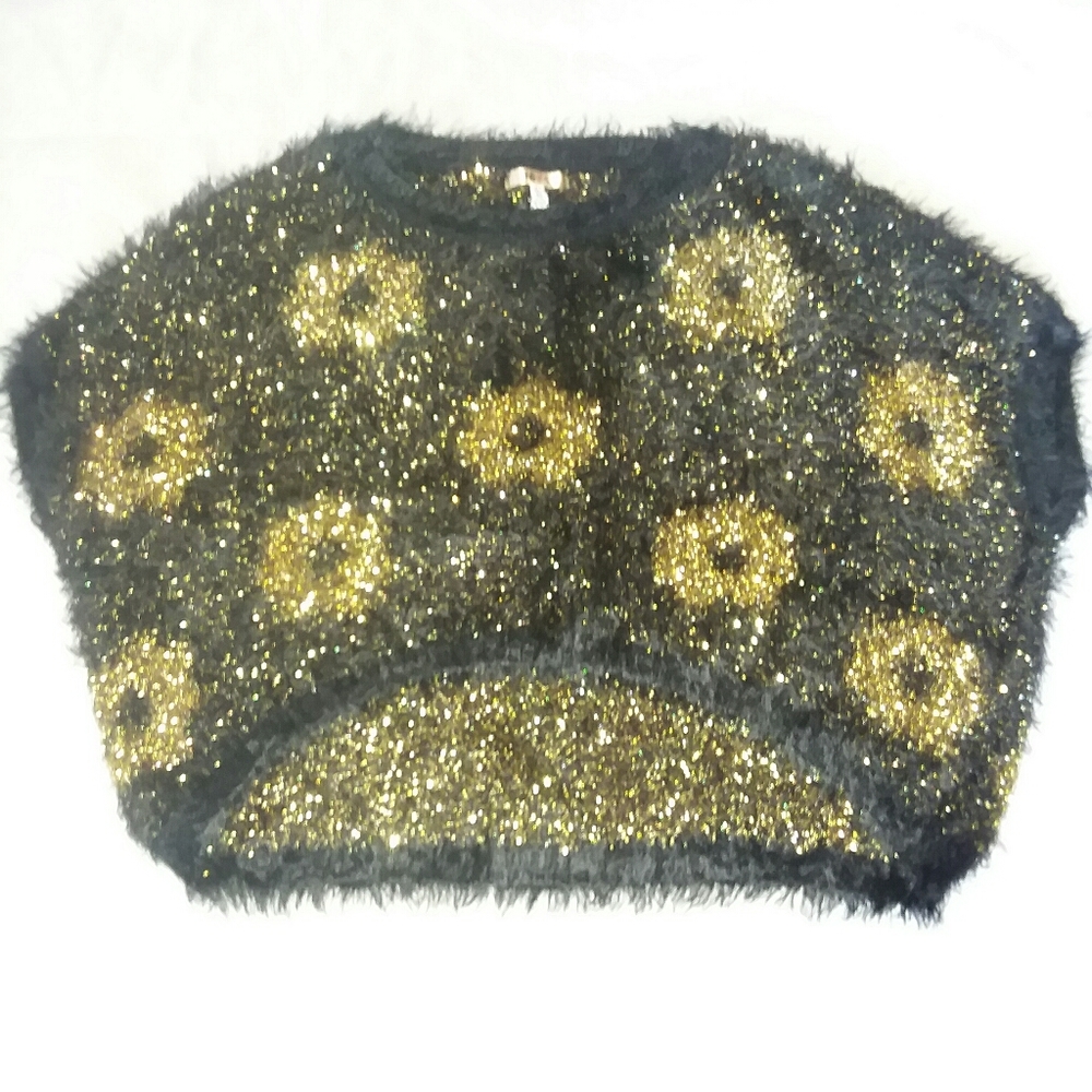 Vintage fuzzy black/gold crop top
